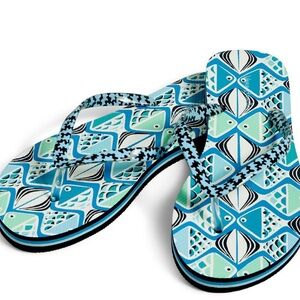 Vera Bradley GO FISH Teal Blue Flip Flops Large 9/10 Patterned Flip Flops